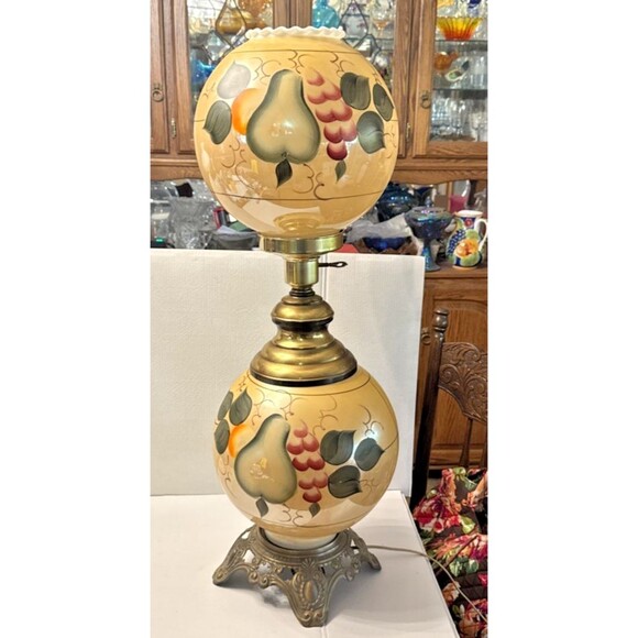 Gone With The Wind Parlor Hurricane Lamp-3 Way Hand Painted Fruit Mint Condition - Picture 1 of 7